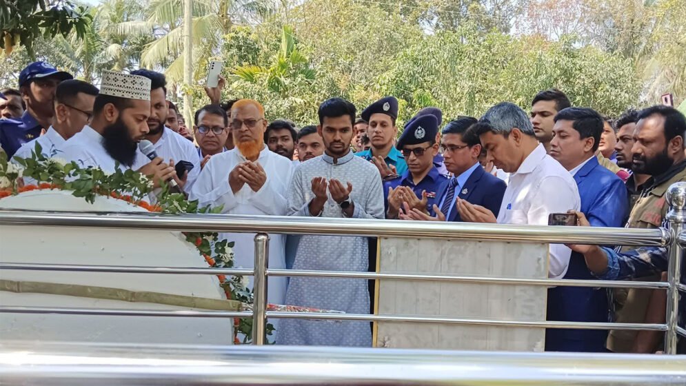 আবরার ফাহাদের নামে করা মসজিদ সম্প্রসারণের উদ্বোধন