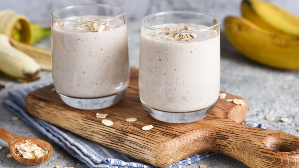 ইফতারে পেট ঠান্ডা রাখবে চিড়ার লাচ্ছি