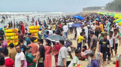 কক্সবাজারে পহেলা বৈশাখের উদযাপনে সৈকতের বুকে প্রাণের উচ্ছ্বাস