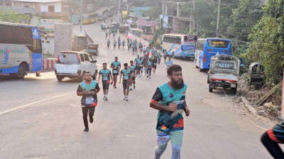 বান্দরবানে ২১ কিলোমিটার হিল ম্যারাথন: পাহাড়ি পথে প্রাণবন্ত দৌড়