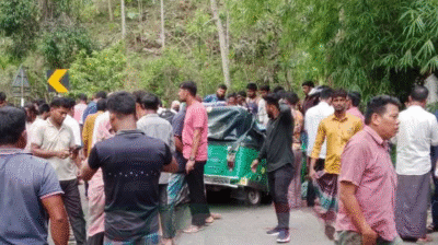 রাঙামাটিতে পিকআপ-অটোরিকশা সংঘর্ষে প্রাণ গেল ৫ জনের