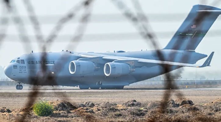 জানুয়ারি থেকে এক হাজারের বেশি ভারতীয়কে ফেরত পাঠিয়েছে যুক্তরাষ্ট্র