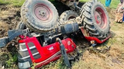 ট্রাক্টর উল্টে যুবকের মৃত্যু