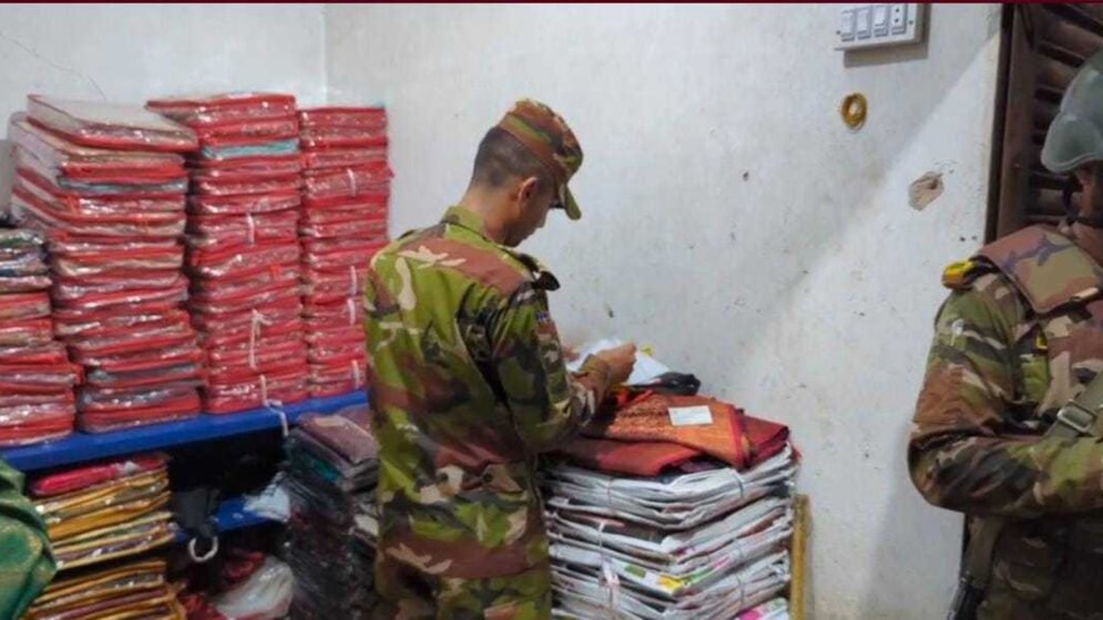 সিলেটে সেনা অভিযানে অর্ধকোটি টাকার ভারতীয় পণ্য জব্দ