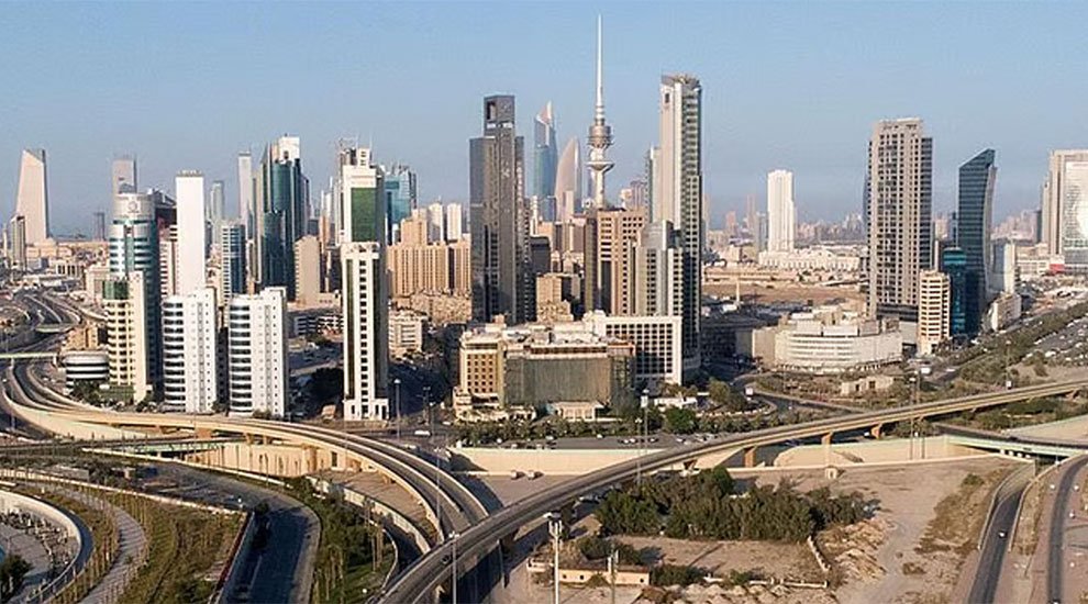 কুয়েত ইরানে আটকে থাকা বিদেশিদের জন্য সাত দিনের ট্রানজিট ভিসা অনুমোদন দিয়েছে