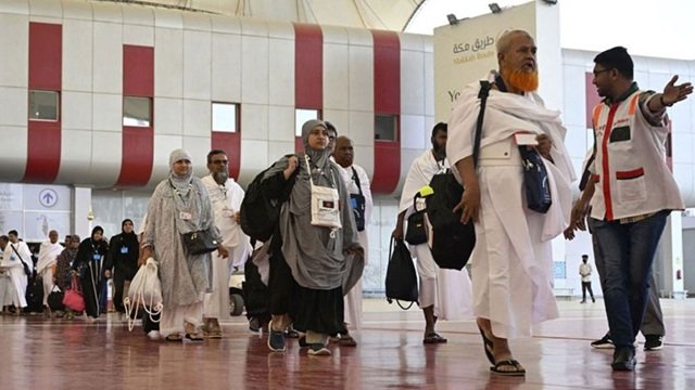 হজ শেষে দেশে ফিরেছেন ২৩ হাজার ৬৫৯ জন হাজি