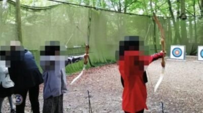 যুক্তরাজ্যে ইসলামিক সামার ক্যাম্প নিয়ে বিতর্ক: শিশুদের উগ্র আদর্শে ‘গড়ার’ অভিযোগ