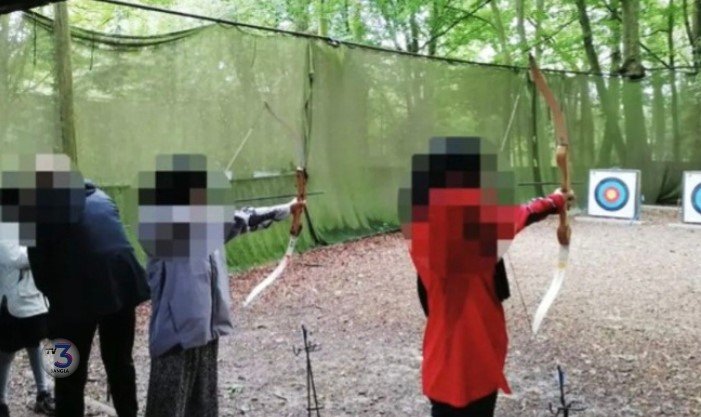 যুক্তরাজ্যে ইসলামিক সামার ক্যাম্প নিয়ে বিতর্ক: শিশুদের উগ্র আদর্শে ‘গড়ার’ অভিযোগ