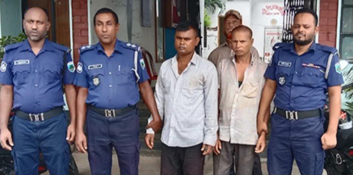 ৩৬টি বিয়ের পর ধরা খেলেন ‘সেনা সদস্য’ পরিচয়ে প্রতারক সদরুল