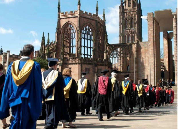 যুক্তরাজ্যে লিঙ্গ-সমালোচনামূলক শিক্ষাবিদদের নিরাপত্তায় ব্যর্থ বিশ্ববিদ্যালয়গুলো