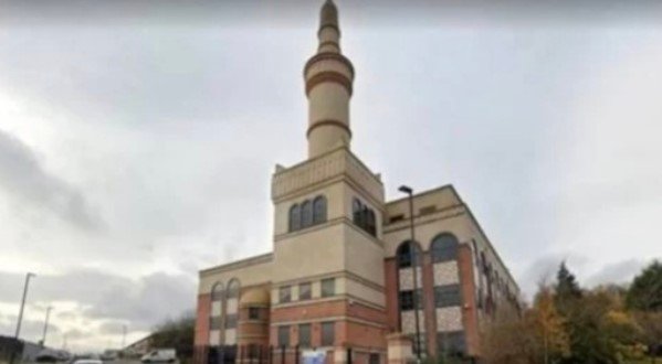 যুক্তরাজ্যে মসজিদের সামনে ইঁদুর ছেড়ে দেওয়ায় ব্যক্তিকে কারাদণ্ড