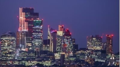 লন্ডনের খালি অফিসে নাইটক্লাব চালুর প্রস্তাব: “দিনে স্যুট, রাতে সাউন্ড”!