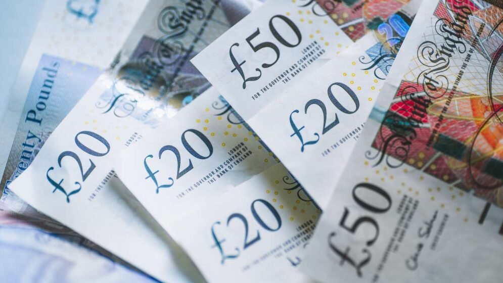 বিশ্বের শীর্ষ ১০ শক্তিশালী মুদ্রার তালিকা প্রকাশ: ব্রিটিশ পাউন্ড শীর্ষ তিনে নেই