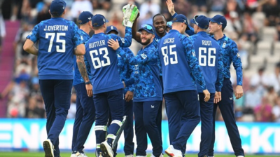 সুপরিচিত ইংলিশ ক্রিকেটারের বিরুদ্ধে গুরুতর অভিযোগ