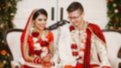 যুক্তরাজ্যে স্বামীকে আনার স্বপ্নে কাজের সাথেই সংসার গড়েছেন হাসনা