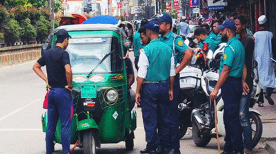 বিশেষ অভিযানে দুই দিনে সিলেটে আটক ২২২ যানবাহন, মামলা প্রায় শত