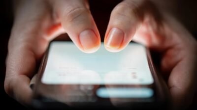 ফোনে স্ত্রীর নাম ‘মটু’ দিয়ে সেভ করায় ডিভোর্স তুরস্কে