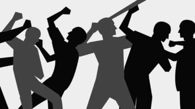 কবরস্থানের জমি নিয়ে বিরোধে সংঘর্ষ, আহত ১৩