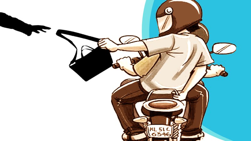 শিক্ষকের গায়ে আগুন ধরিয়ে টাকা ছিনতাই