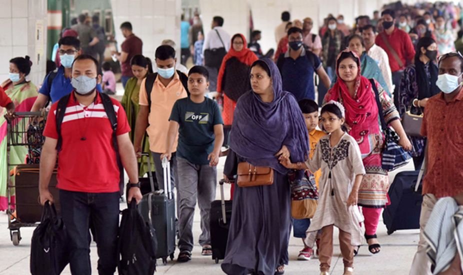 চলতি মাসেই সরকারি চাকরিজীবীদের টানা ৩ দিনের ছুটি