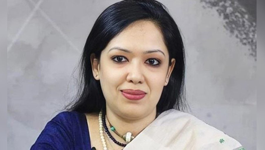 ব্রাহ্মণবাড়িয়া-২ আসনে রুমিন ফারহানার পক্ষে মনোনয়ন ফরম সংগ্রহ