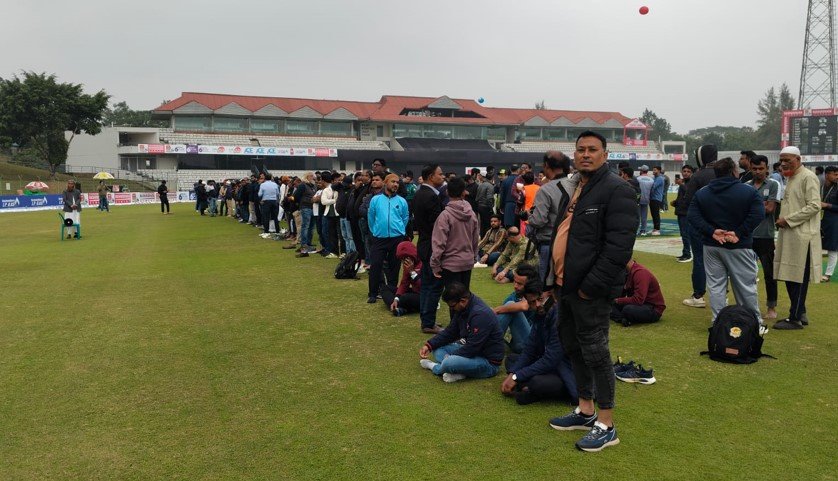 সিলেট স্টেডিয়ামে অনুষ্ঠিত হলো খালেদা জিয়ার গায়েবানা জানাজা