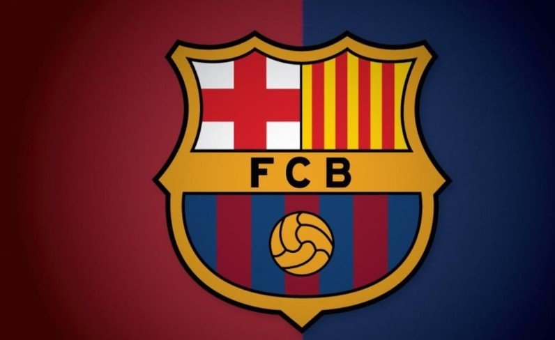 হামজাকে দলে ভেড়াতে উঠেপড়ে লেগেছে বার্সেলোনা