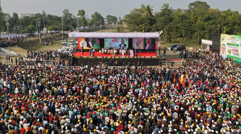 ‘দুলাভাই’ স্লোগানে মুখরিত সিলেটের আলিয়া মাদরাসা মাঠ