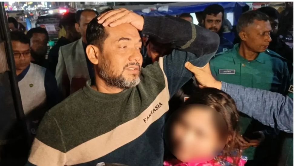 সাত মাস পর কারামুক্তি, পাঁচ মিনিটেই ফের গ্রেপ্তার