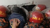 দেয়াল ভেঙে লিফটে আটকে পড়া বরকে উদ্ধার করল ফায়ার সার্ভিস