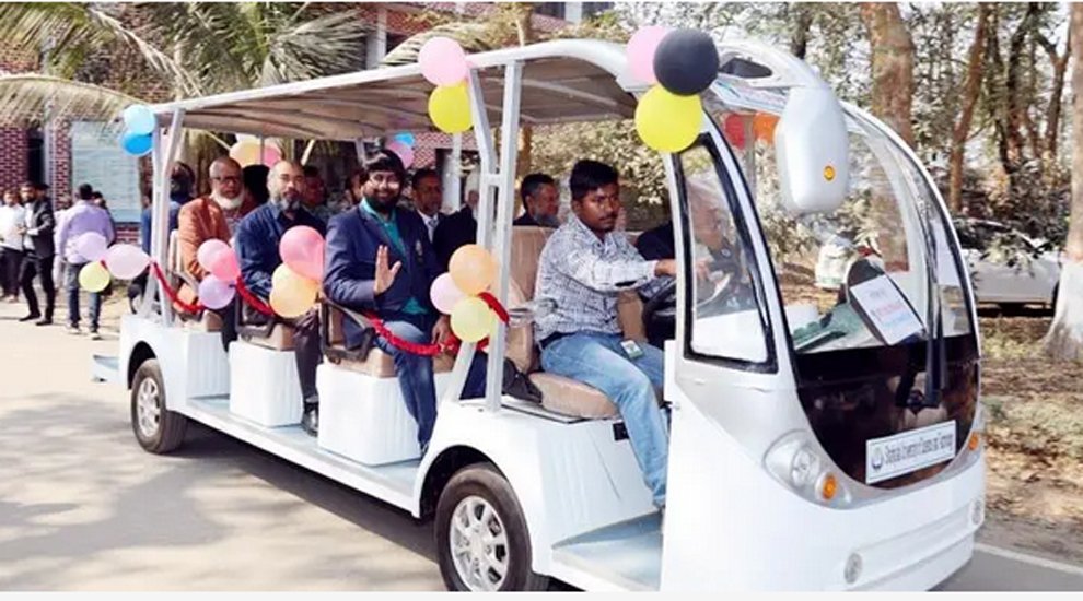 শাবি ক্যাম্পাসে চালু হলো বৈদ্যুতিক শাটল গাড়ি