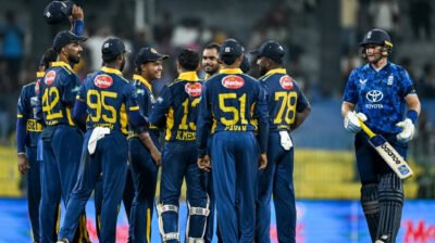 ইংল্যান্ডকে হারিয়ে ওয়ানডে সিরিজে এগিয়ে শ্রীলঙ্কা